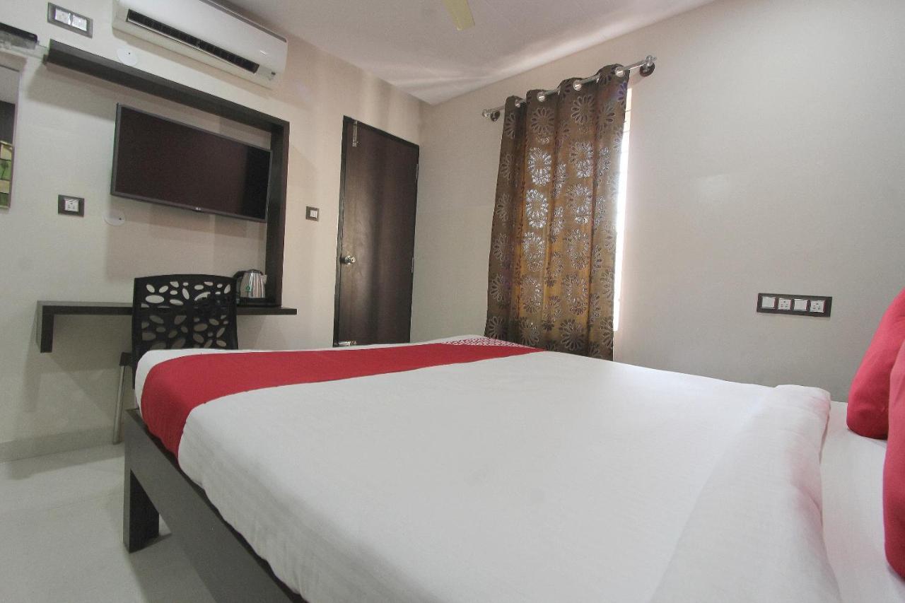 Capital O 70534 Habitat Suites And Rooms Bangalore Bagian luar foto