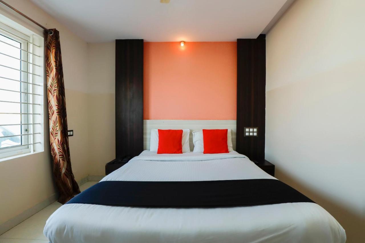 Capital O 70534 Habitat Suites And Rooms Bangalore Bagian luar foto